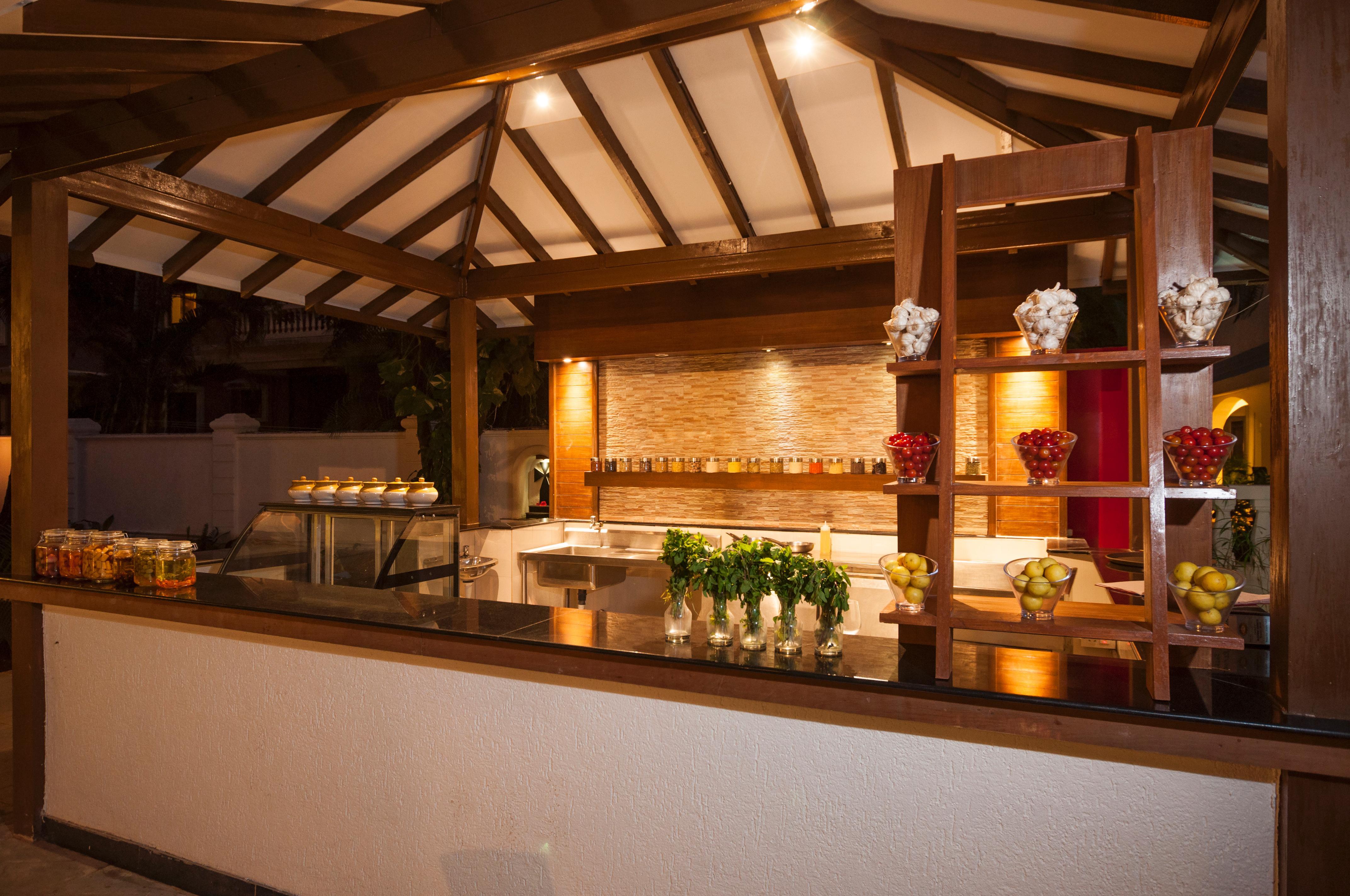 Radisson Goa Candolim Exterior foto