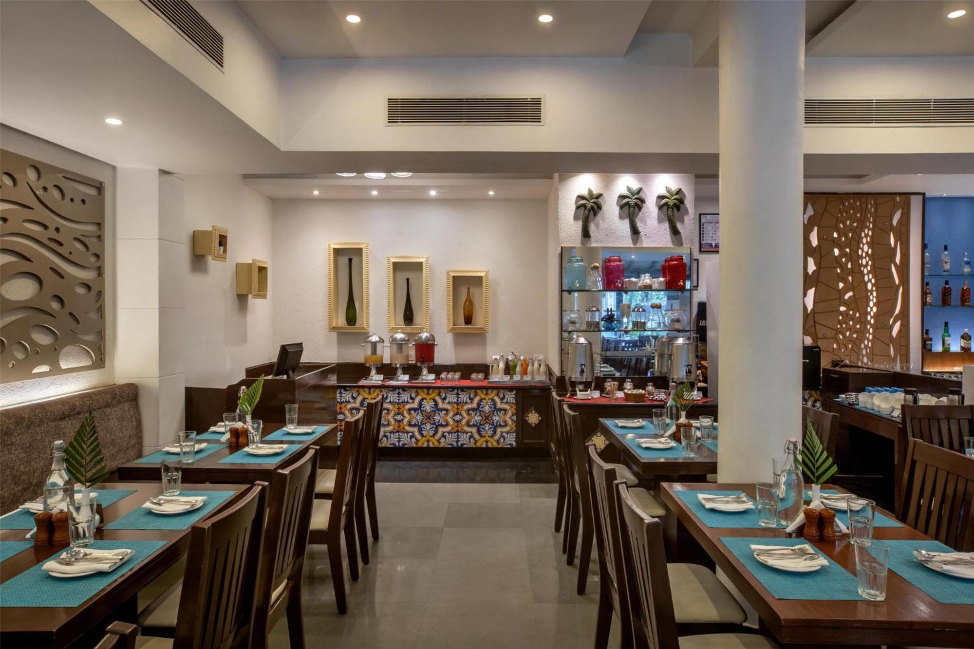 Radisson Goa Candolim Exterior foto