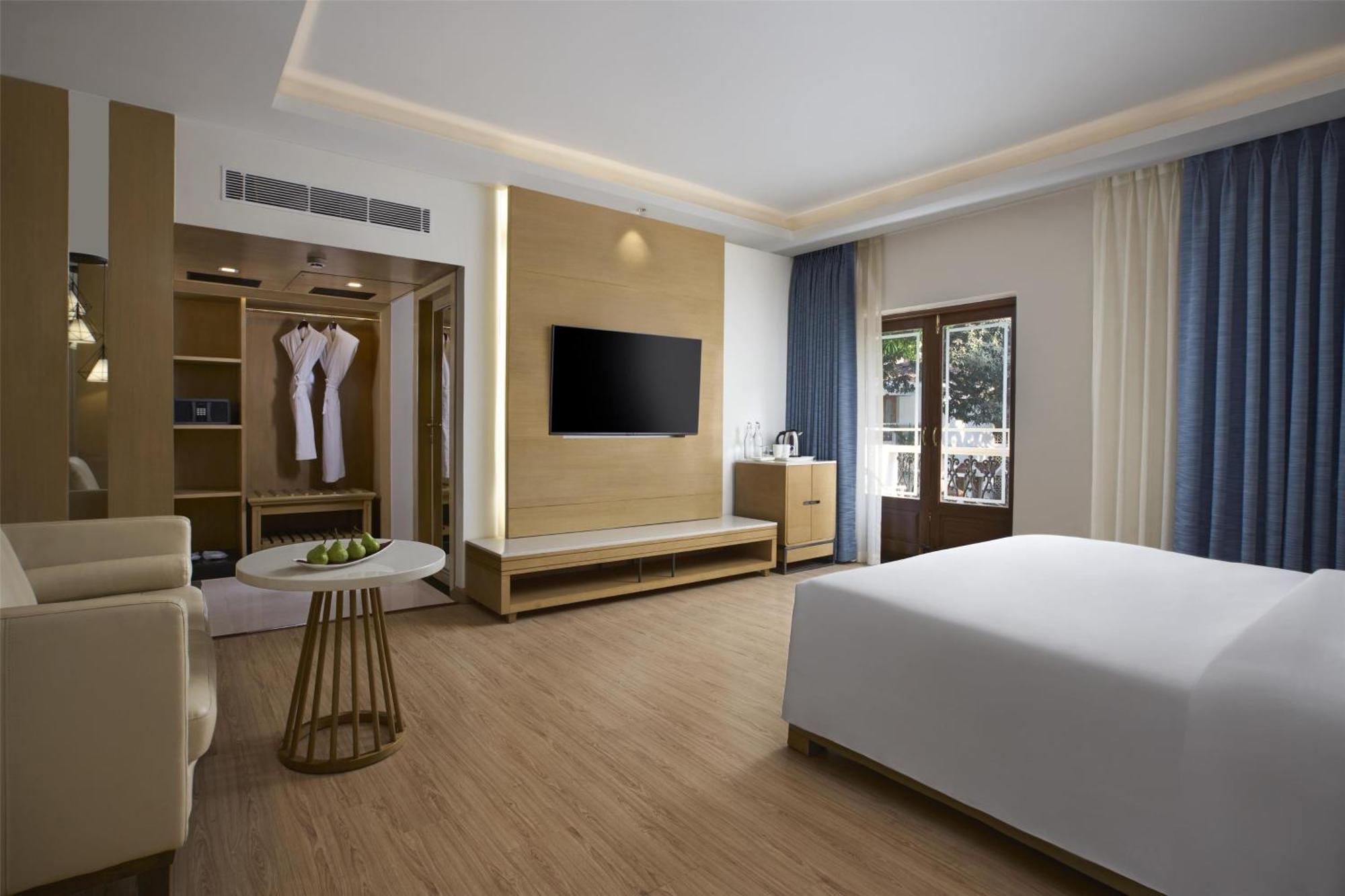 Radisson Goa Candolim Exterior foto